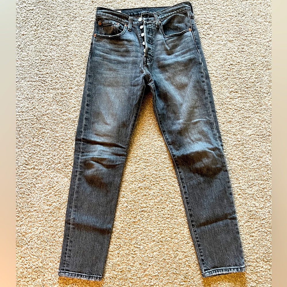 Levi’s Wedgie Straight Jeans | Size 26 | Dark Grey Wash